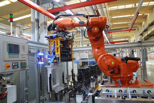 玉林 优化营商环境向“新”而行，技术咨询点燃未来科技发展引擎